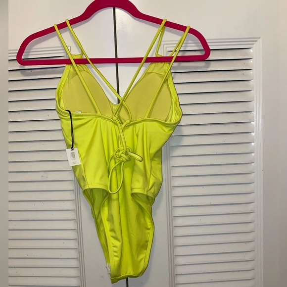 Shade & Shore Strappy High Leg Cheeky One Piece Swimsuit - Picture 2 of 5